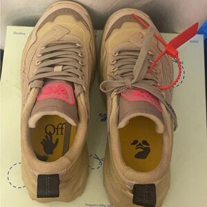 Off-White ODSY-1000 Beige sneakers